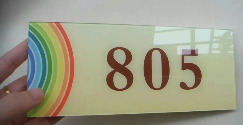 做廣告，我們是認(rèn)真的：一分鐘教你塑造“養(yǎng)眼”高分子有機玻璃標(biāo)牌