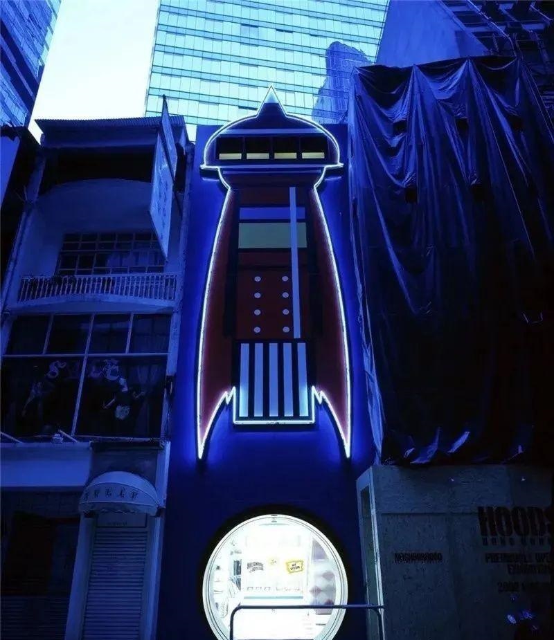 最“靚”的門頭標(biāo)牌，發(fā)現(xiàn)第一款就愛了16